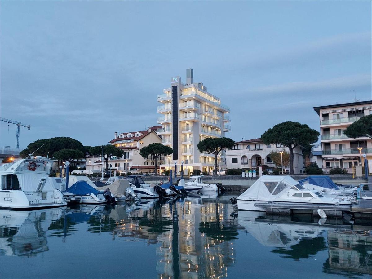 Hotel Mare Lignano Sabbiadoro Luaran gambar